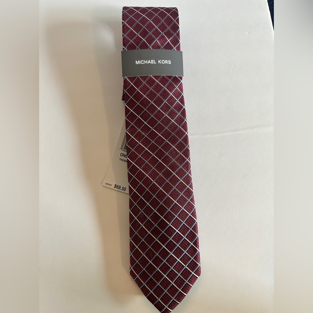 Michael Kors Red Gray silk blend Checkered Tie